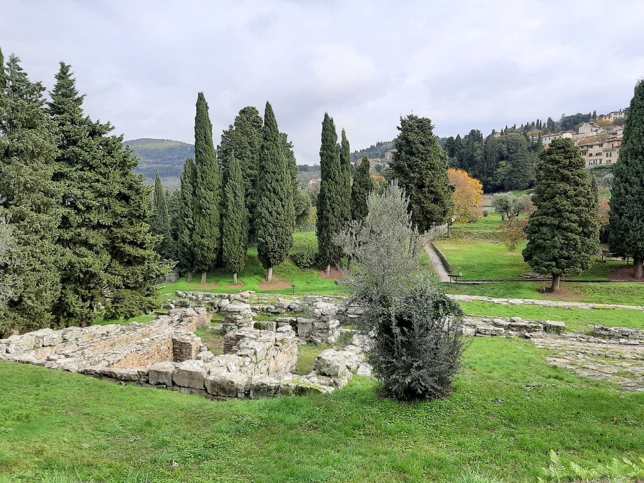 Tempio etrusco-romano, retro, Area Archeologica di Fiesole