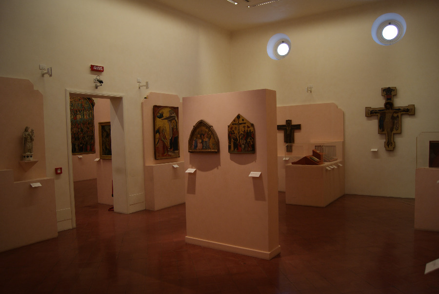 Fig. 3: Museo Bandini, interno, allestimento del 1990